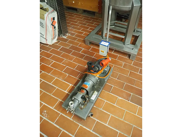 Mono pumps - afbeelding 1 van  8