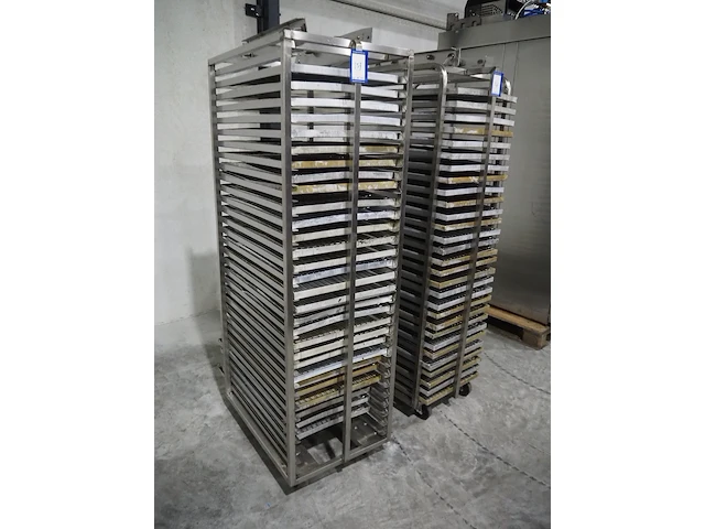 Mono - afbeelding 6 van  17