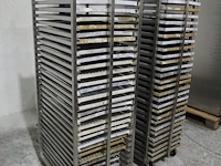 Mono - afbeelding 6 van  17