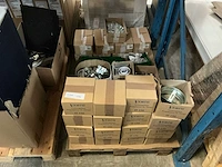 Montagemateriaal en diversen - afbeelding 1 van  7