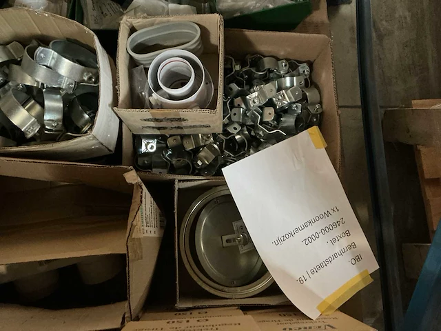 Montagemateriaal en diversen - afbeelding 4 van  7
