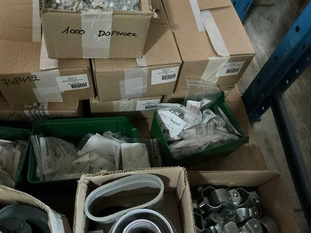Montagemateriaal en diversen - afbeelding 6 van  7