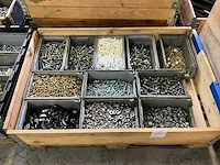 Montagevoorraad - afbeelding 1 van  6