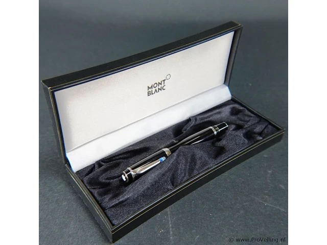 Montblanc bohème blue sapphire rollerball met blauwe steen - afbeelding 4 van  5
