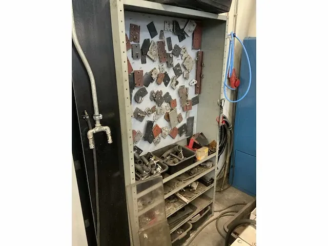 Montclair - ht mk4 - cilinderkop afpers testmachine - 2000 - afbeelding 17 van  17