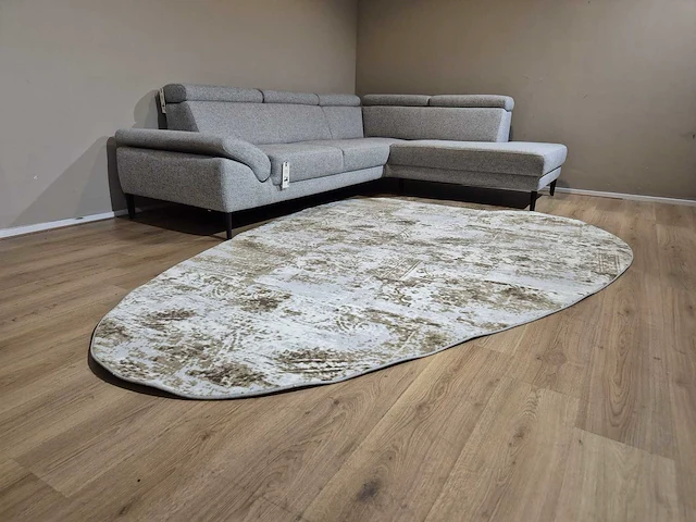 Montel - bellows - vloerkleed organisch - carpet - afbeelding 1 van  11