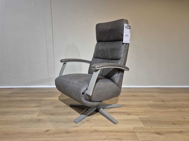 Montel - riley - relaxfauteuil - showroommodel - afbeelding 5 van  12