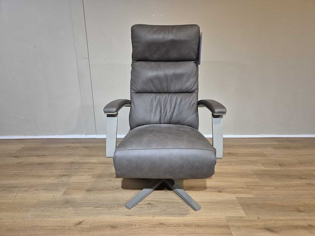 Montel - riley - relaxfauteuil - showroommodel - afbeelding 6 van  12