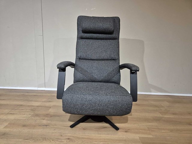 Montel - riley - relaxfauteuil - verwarming - sta op stoel - showroommodel - afbeelding 1 van  15