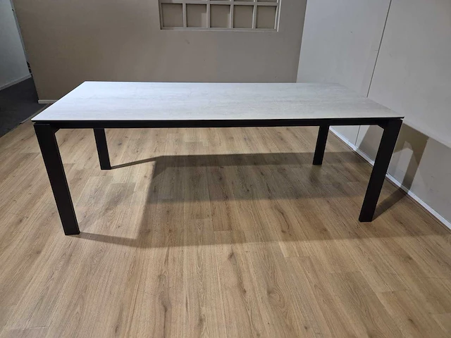 Montel - seven - eettafel - nieuw - afbeelding 5 van  11