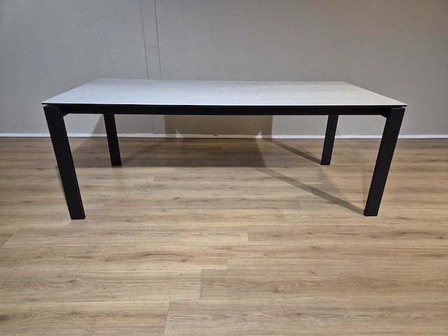 Montel - seven - eettafel - nieuw - afbeelding 1 van  11