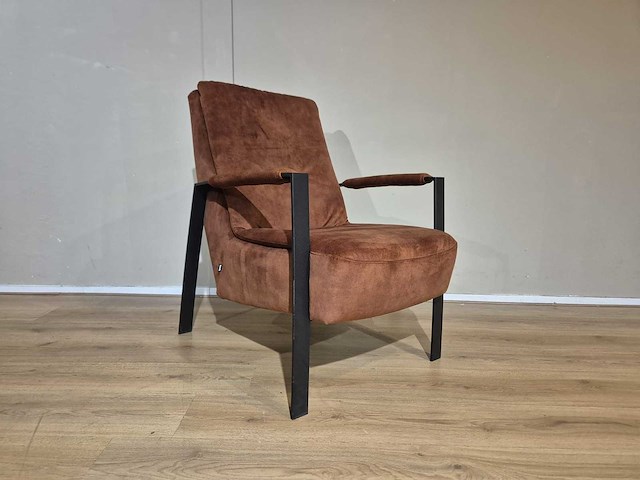 Montel - sintra - fauteuil - showroommodel - afbeelding 1 van  9