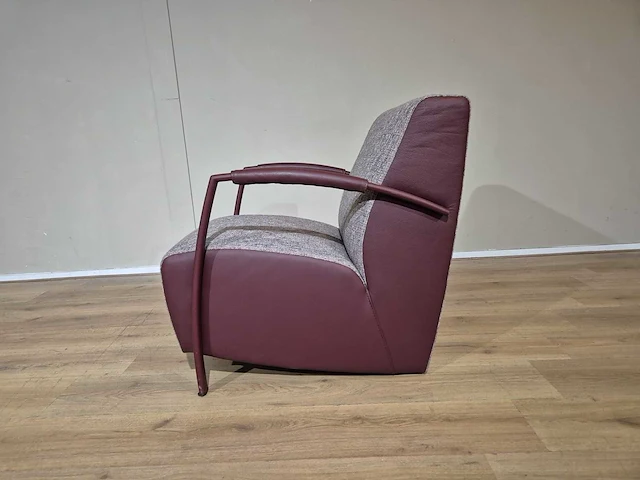Montel - sue - fauteuil - showroommodel - afbeelding 3 van  9