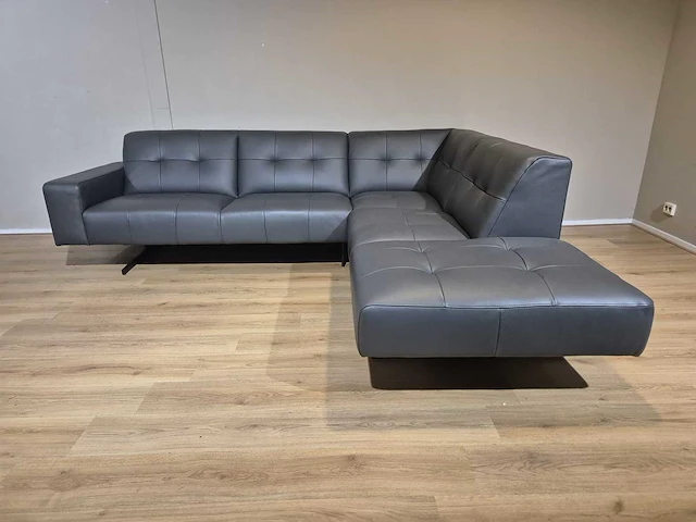Montel - traffic - hoekbank - showroommodel - afbeelding 1 van  11
