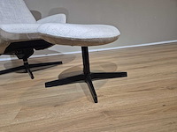 Montel - yani - relaxfauteuil + hocker - showroommodel - afbeelding 9 van  13