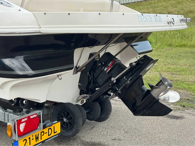 Monterey 228ss bowrider v8 open uitlaat speedboot - afbeelding 18 van  41