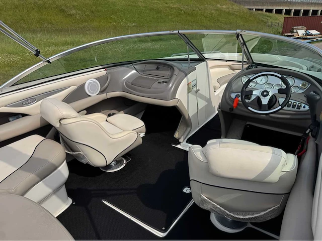 Monterey 228ss bowrider v8 open uitlaat speedboot - afbeelding 21 van  41