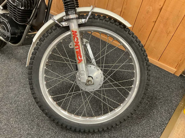 Montesa 250 motorfiets - afbeelding 2 van  13