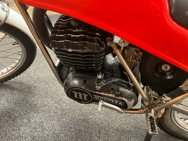 Montesa 250 motorfiets - afbeelding 4 van  13