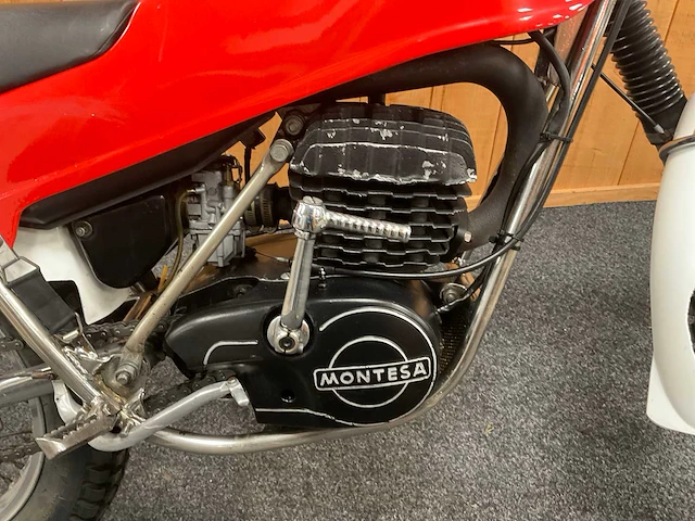 Montesa 250 motorfiets - afbeelding 9 van  13