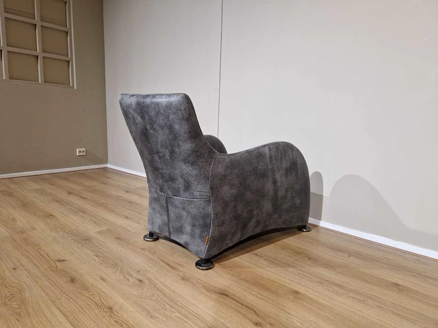 Montis - loge - fauteuil - showroommodel - afbeelding 5 van  9