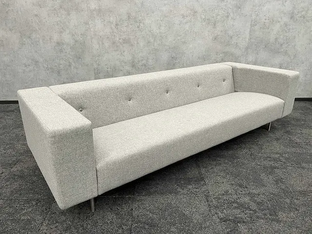 Moooi bottoni - design driezitsbank - grijs - marcel wanders - afbeelding 14 van  17