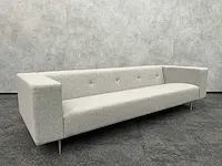 Moooi bottoni - design driezitsbank - grijs - marcel wanders - afbeelding 1 van  17