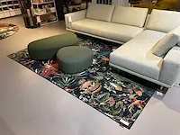 Moooi carpets menegerie of extinct animals vloerkleed
