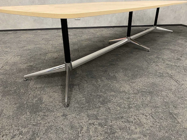 Moooi vip - 8 persoons design conferentieset 370x120 - afbeelding 22 van  27
