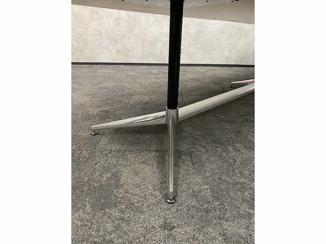 Moooi vip - 8 persoons design conferentieset 370x120 - afbeelding 23 van  27