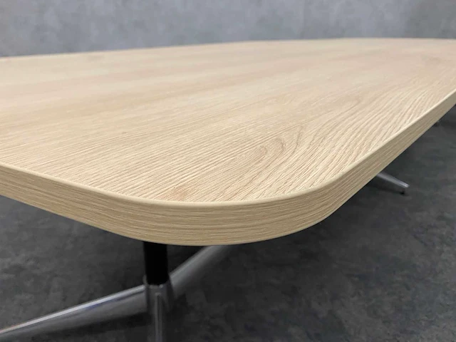 Moooi vip - 8 persoons design conferentieset 370x120 - afbeelding 25 van  27