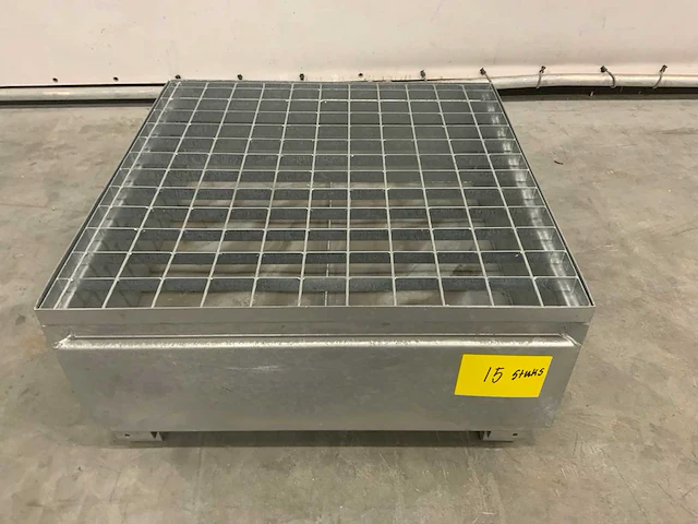 Mop-105 - gegalvaniseerde lekbak 110l (4x) - afbeelding 2 van  9