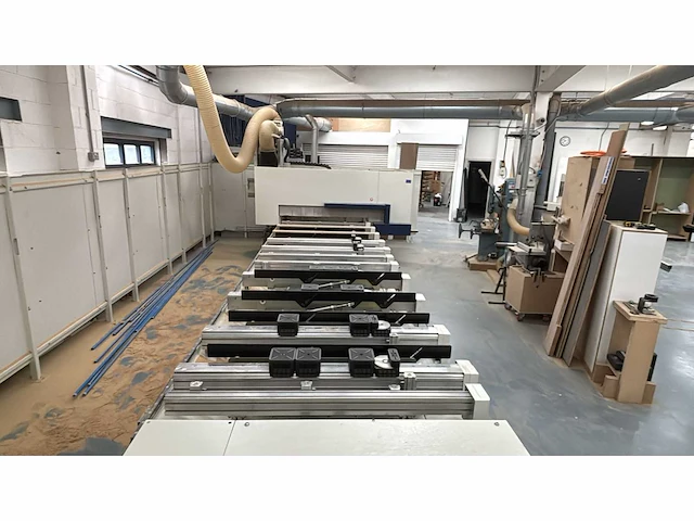 Morbidelli - 2019 - m100 - 5-assige balkbewerkingsmachine - afbeelding 2 van  19