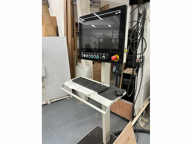 Morbidelli - 2019 - m100 - 5-assige balkbewerkingsmachine - afbeelding 17 van  19