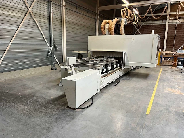Morbidelli - m600 - cnc-bewerkingscentra - 2012 - afbeelding 15 van  42