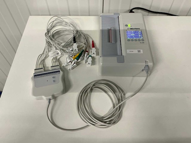 Mortara - eli 230 - ecg machine - afbeelding 1 van  5