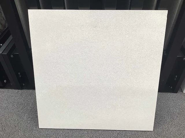Mosa chalk white 4101v mat vloertegel 60x60 cm 14,64 m² - afbeelding 1 van  5