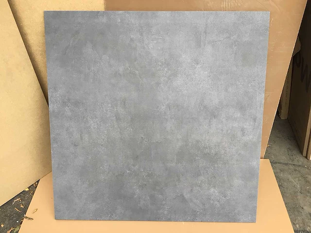 Mosa motto form dark grey mat vloertegel 90x90 cm 34,02 m² - afbeelding 1 van  5