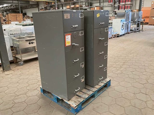 Mosler archiefkast (2x) - afbeelding 1 van  7