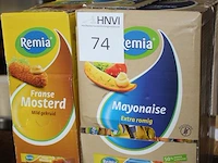 Mosterd en mayonaise sticks remia. - afbeelding 2 van  2