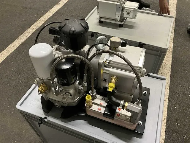 Motech irww2-80-60 luchtcompressor (59x) - afbeelding 2 van  5