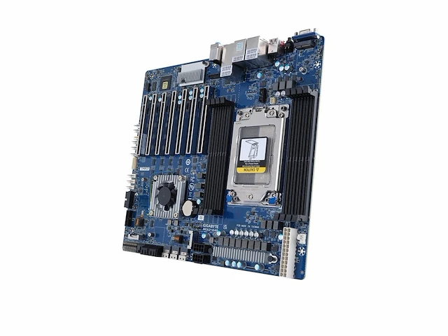 Motherboard gigabyte mc62-g40 amd - afbeelding 1 van  3