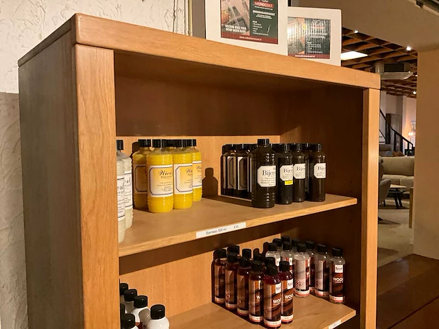 Motima eiken boekenkast - afbeelding 4 van  5