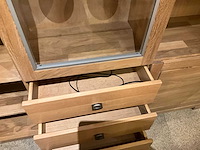 Motimar eiken vitrinekast - afbeelding 10 van  10