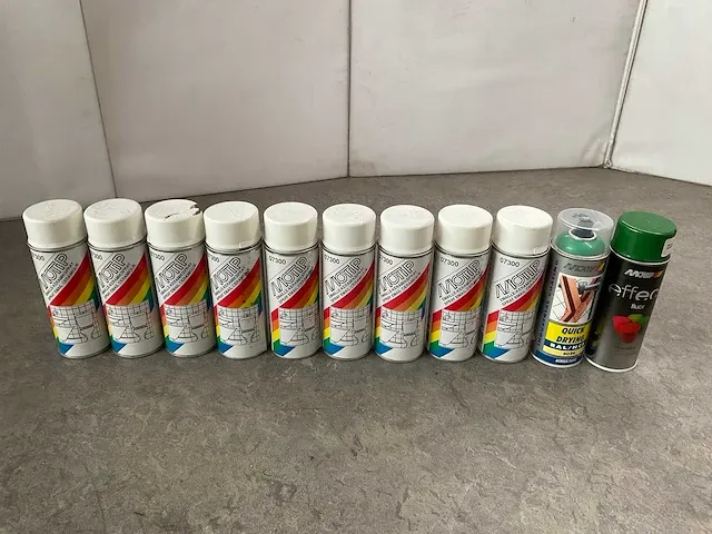 Motip - diverse - lak en spray 11-delig - afbeelding 1 van  4