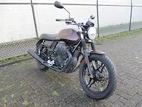 Moto guzzi - motorfiets - v7 iii stone - motorfiets - afbeelding 10 van  13