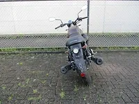 Moto guzzi - motorfiets - v7 iii stone - motorfiets - afbeelding 2 van  13