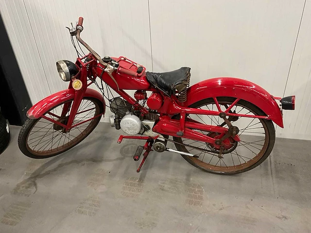 Moto guzzi - motorfiets - afbeelding 1 van  11