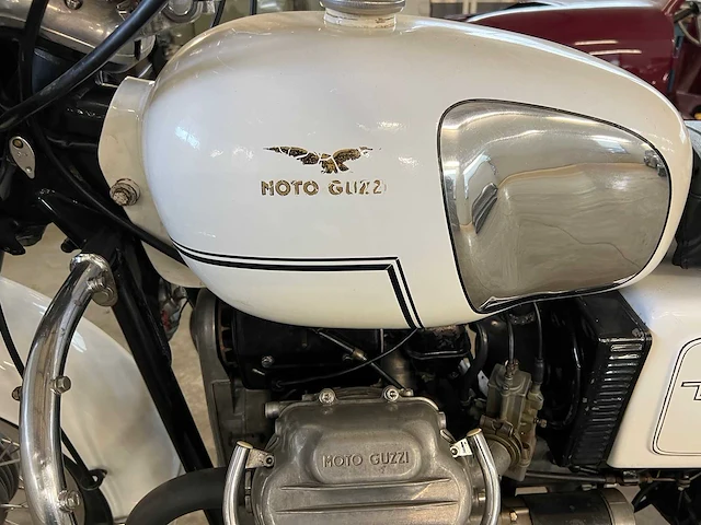 Moto guzzi - v7 - motorfiets - 1968 - afbeelding 4 van  20