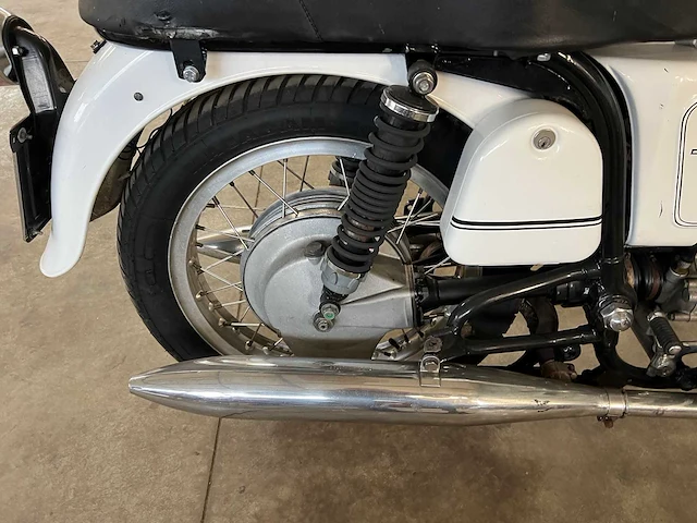 Moto guzzi - v7 - motorfiets - 1968 - afbeelding 19 van  20